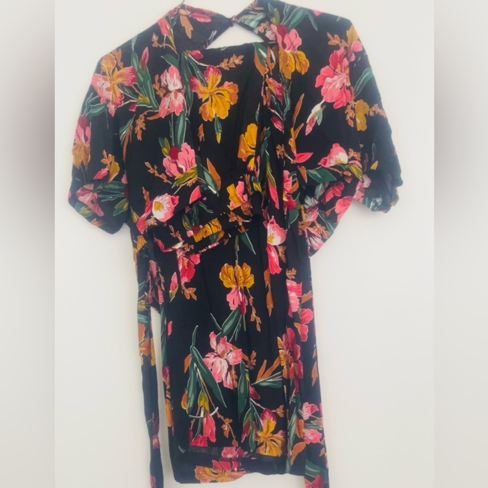 Two piece vacation Hawaiian outfit